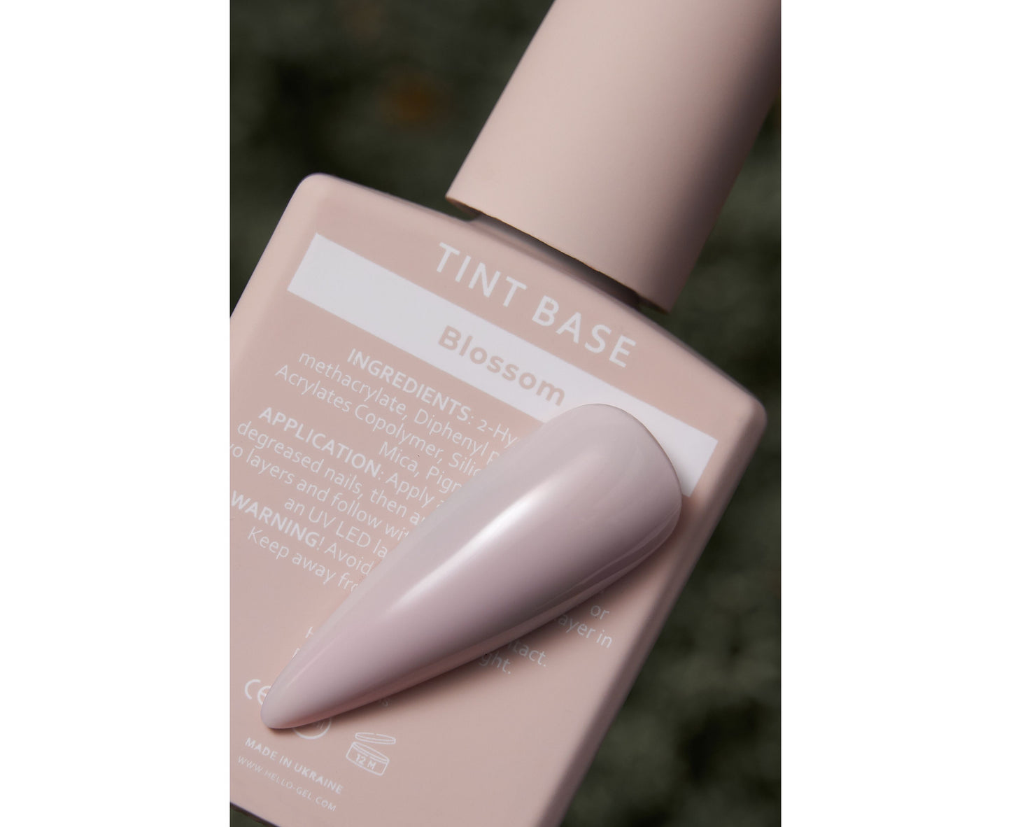 Base teintée HELLO, BLOSSOM – Base gel rose beige poudré, 15 ml