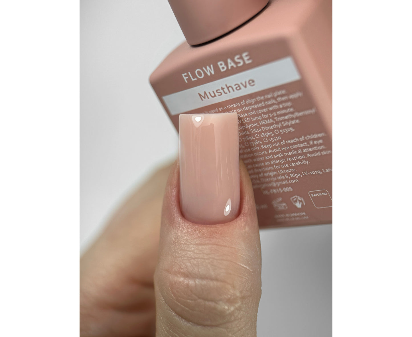 HELLO Flow Base, MUSTHAVE – Universal Nude Base, 15ml