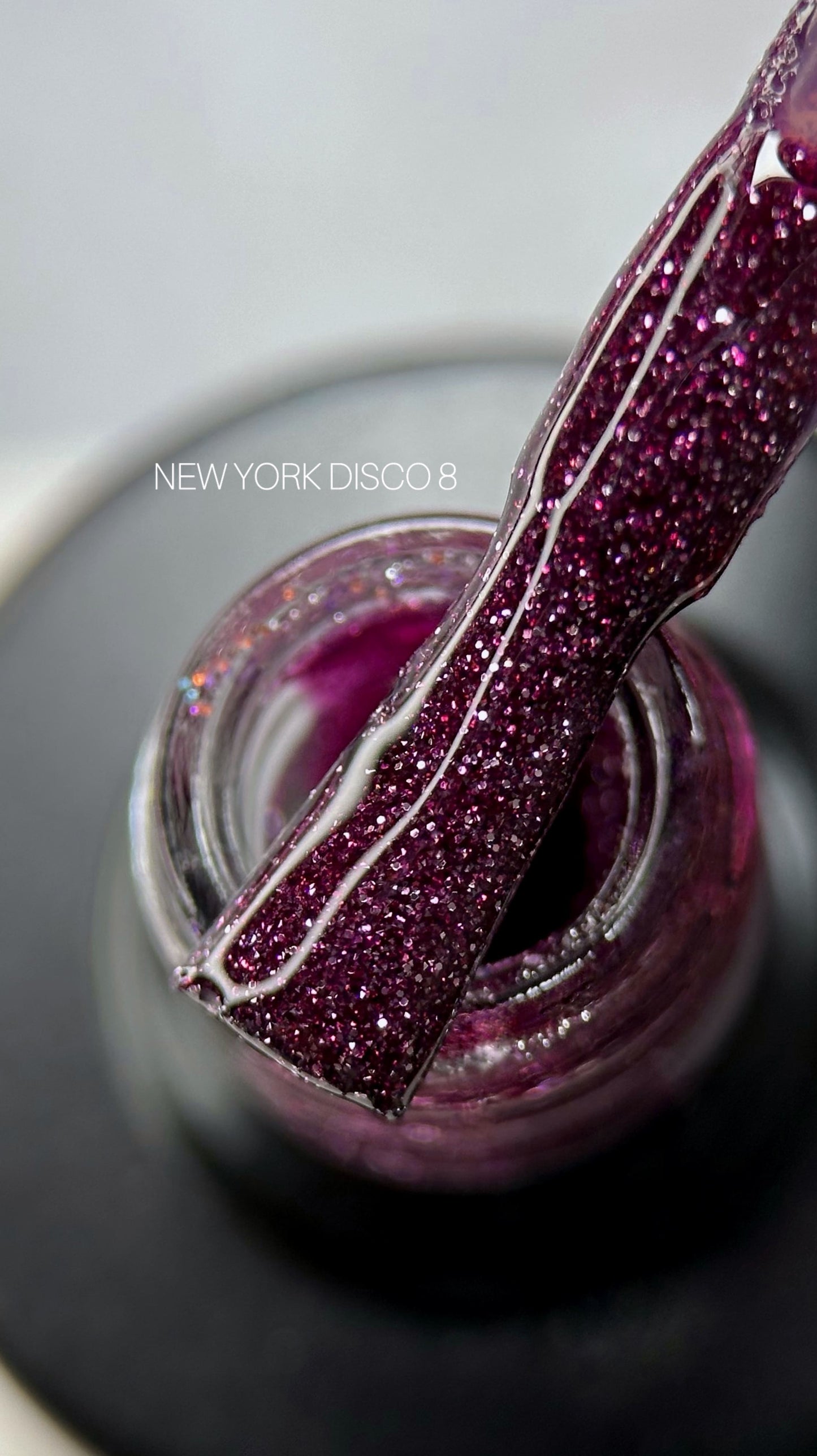 Saga Reflective Gel Polish NY Disco #08 Cherry