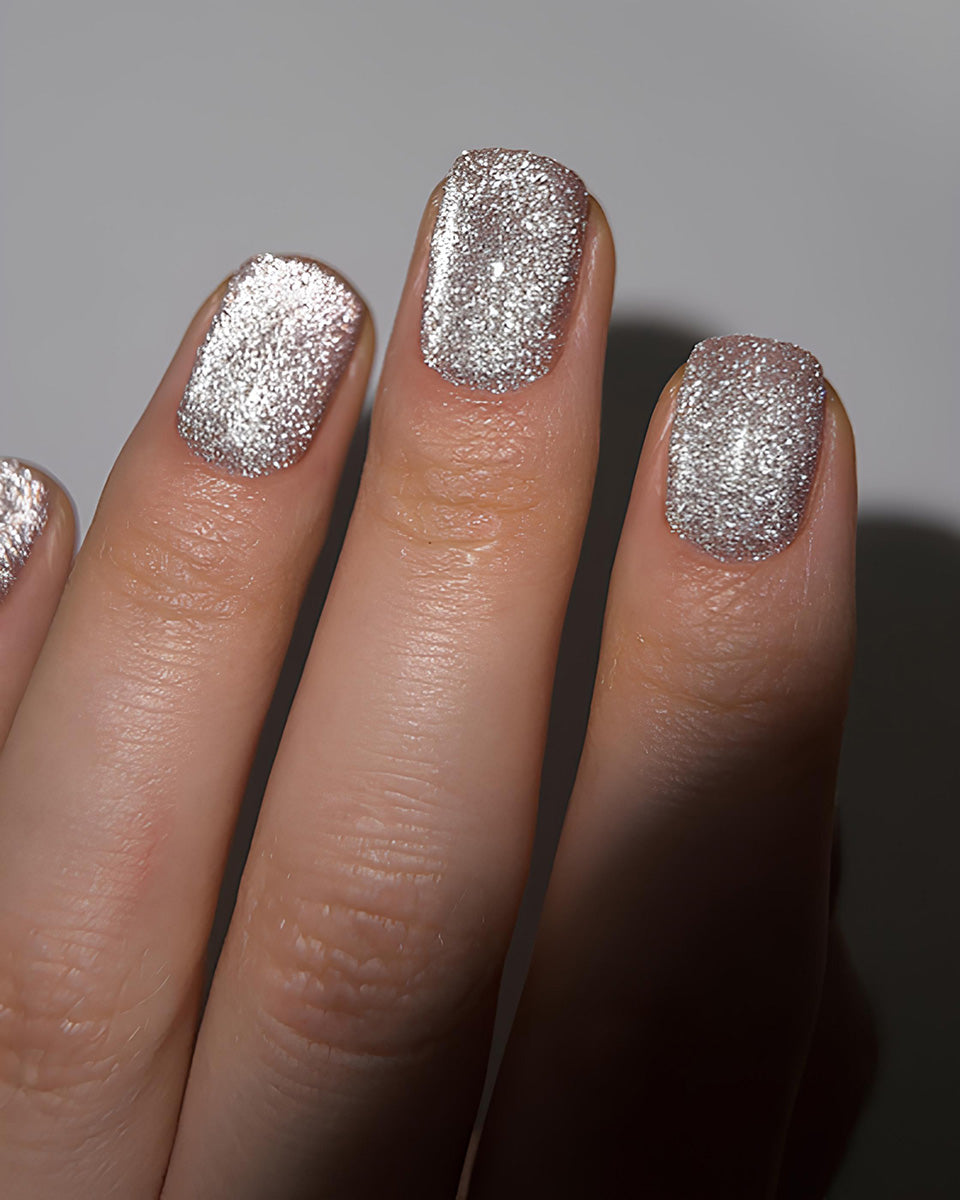DARK Night Cat Gel Polish 07, 6 ml