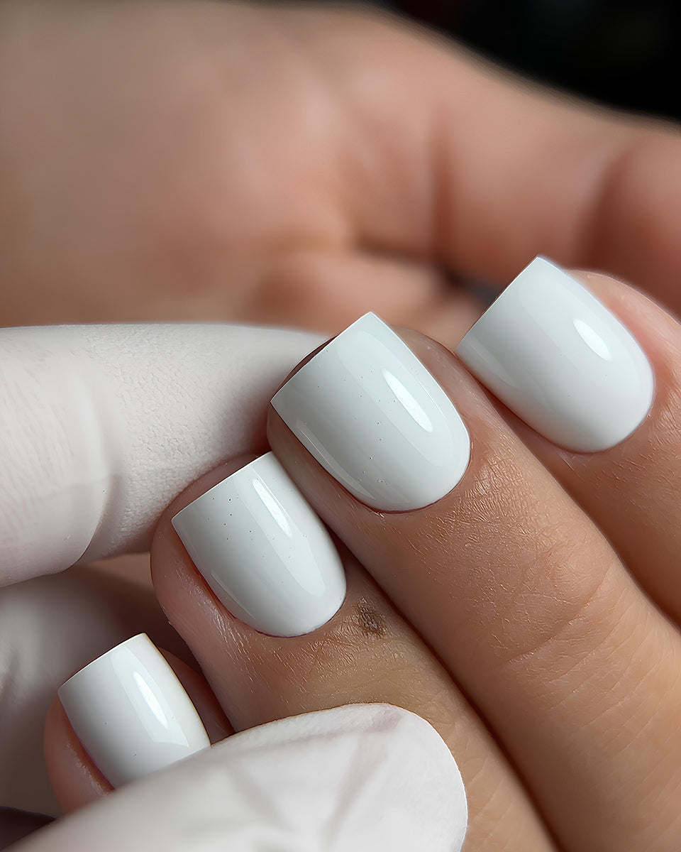 DARK Gel Polish 01, 6 ml