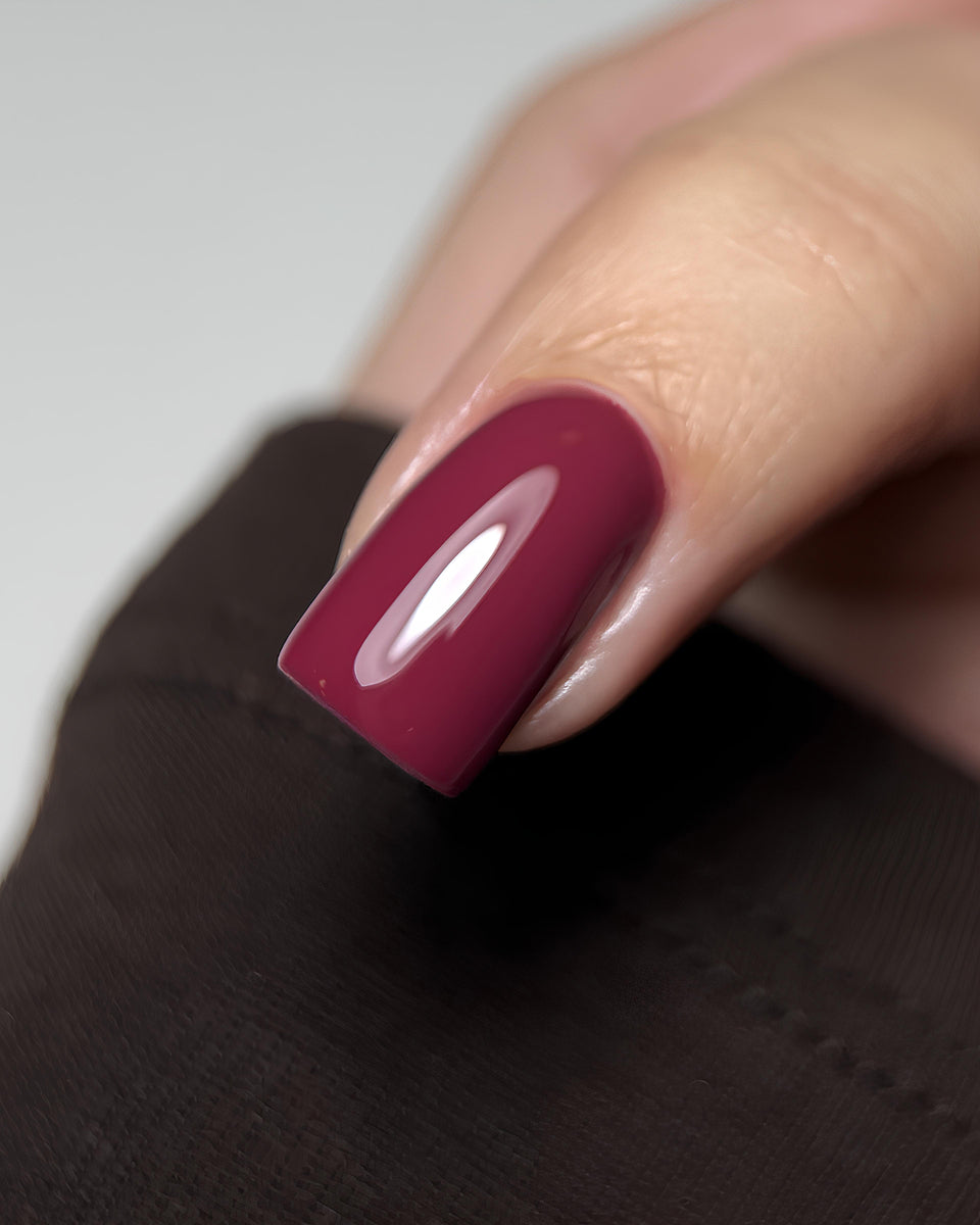DARK Gel Polish 140, 10 ml