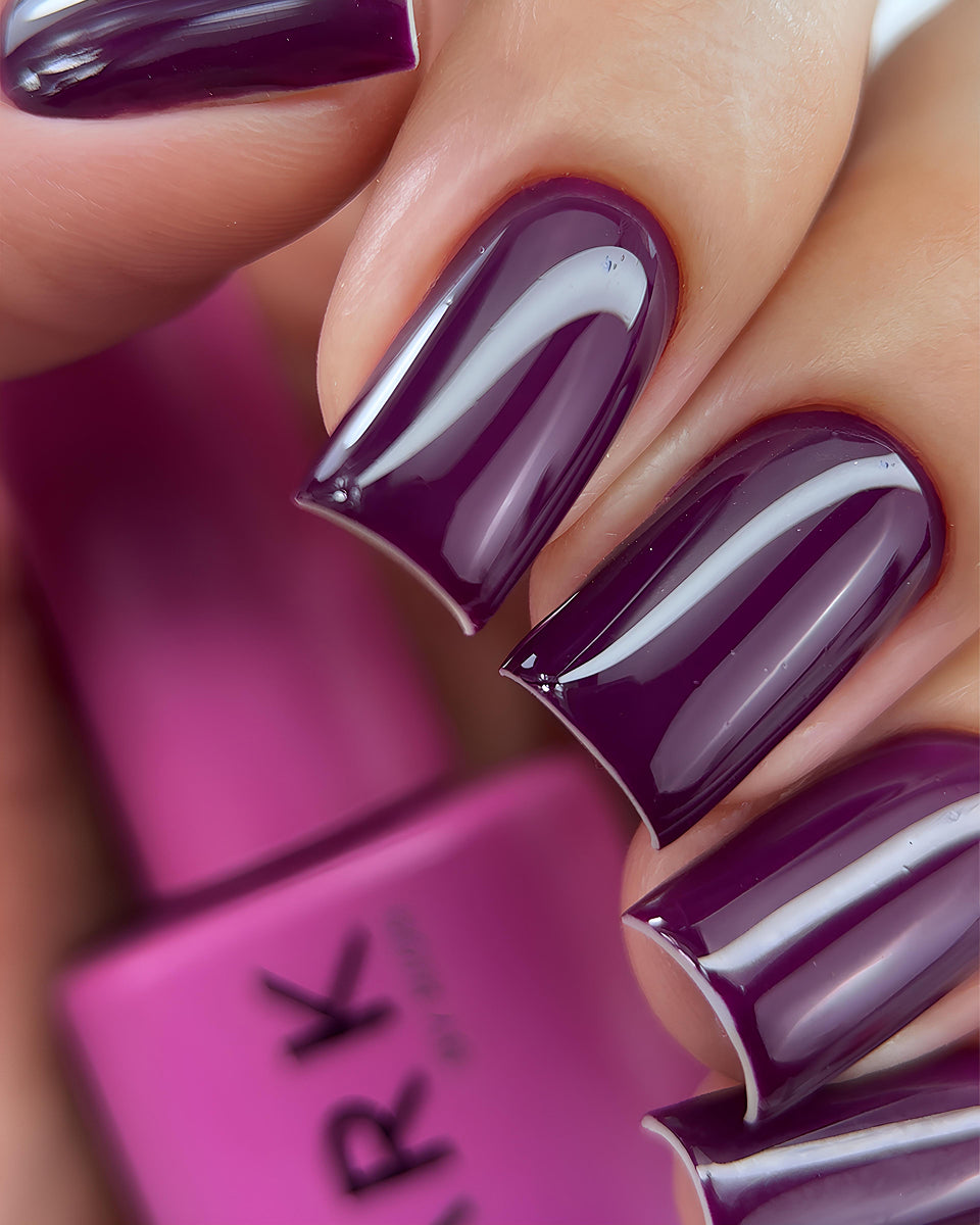 DARK Gel Polish 15, 10 ml