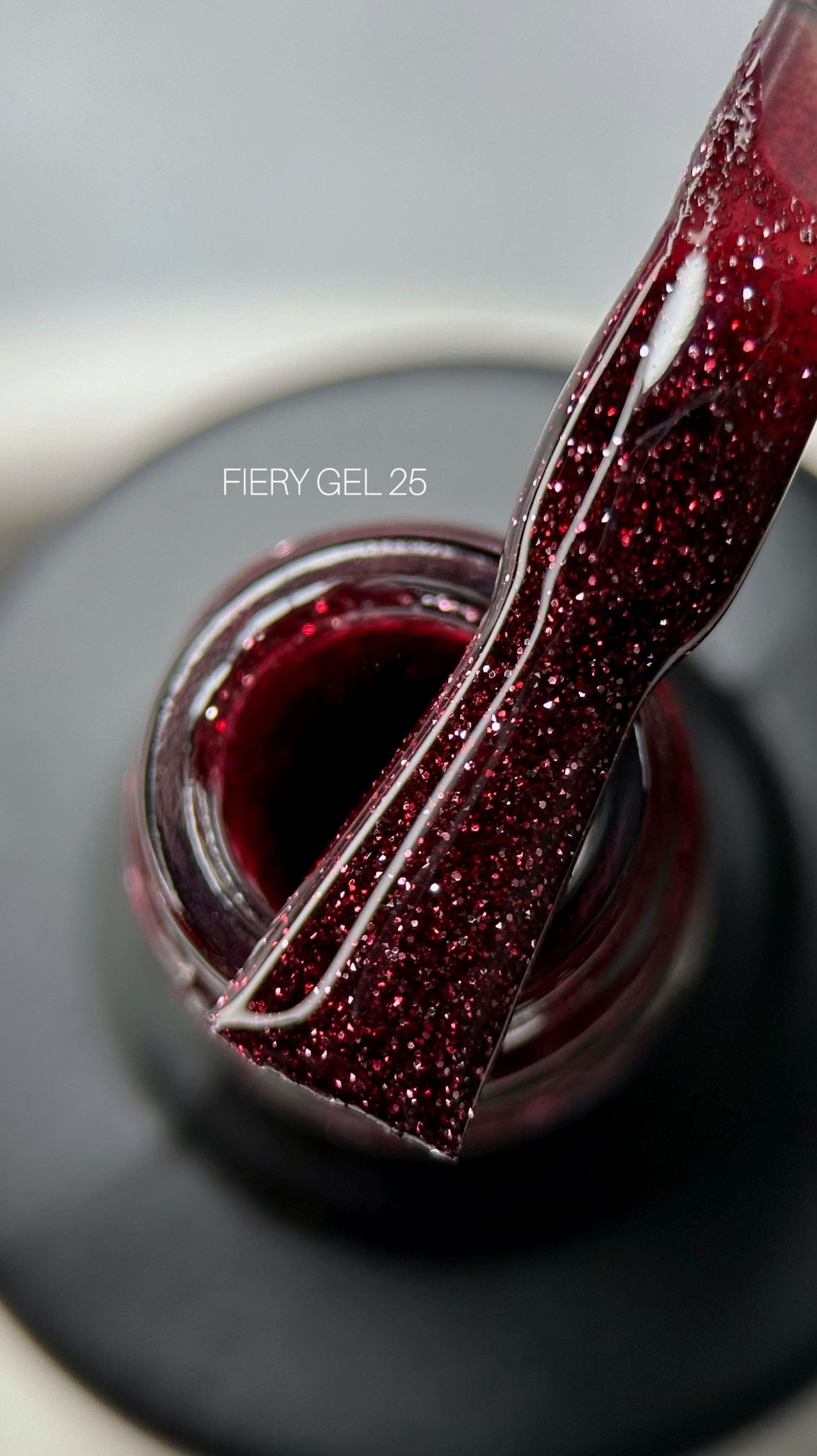 Saga Fiery Gel #25 Cherry