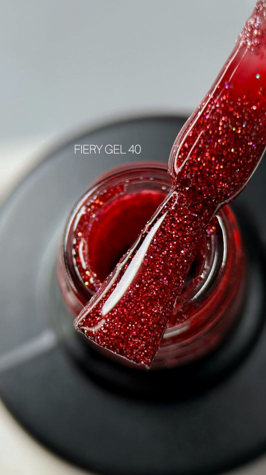 Saga Professional Fiery Gel #40 Red Bordeaux