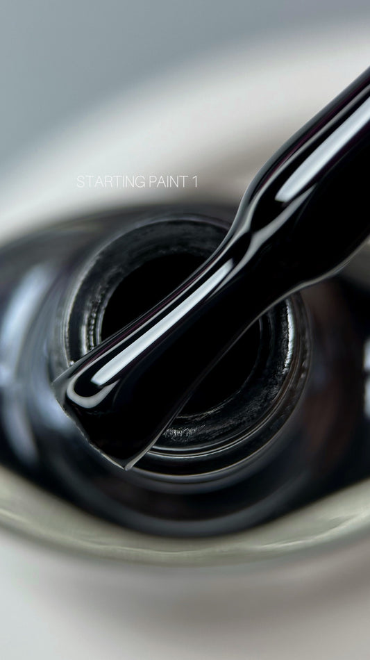 SAGA Professional black stamping gel polish with a sticky layer in a 5ml bottle – perfect for high-contrast nail art, foils, and precise stamped designs.