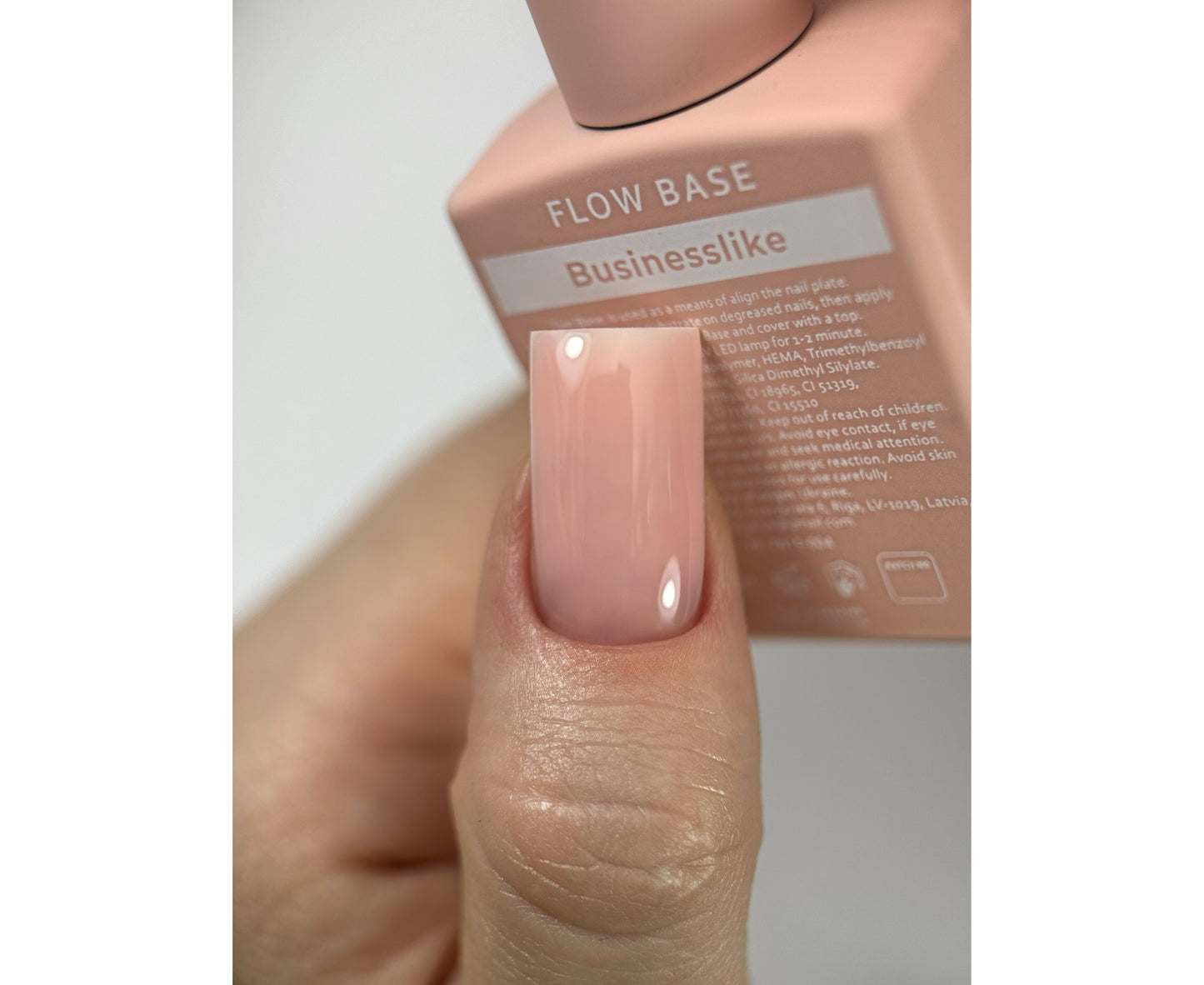 Base fluide HELLO, BUSINESSLIKE – Base neutre élégante, 15 ml