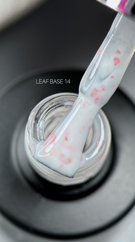 SAGA Professional Leaf Base 14 – milky semi-sheer nail base with embedded rose gold foil flakes, elegant shimmer effect, 8ml