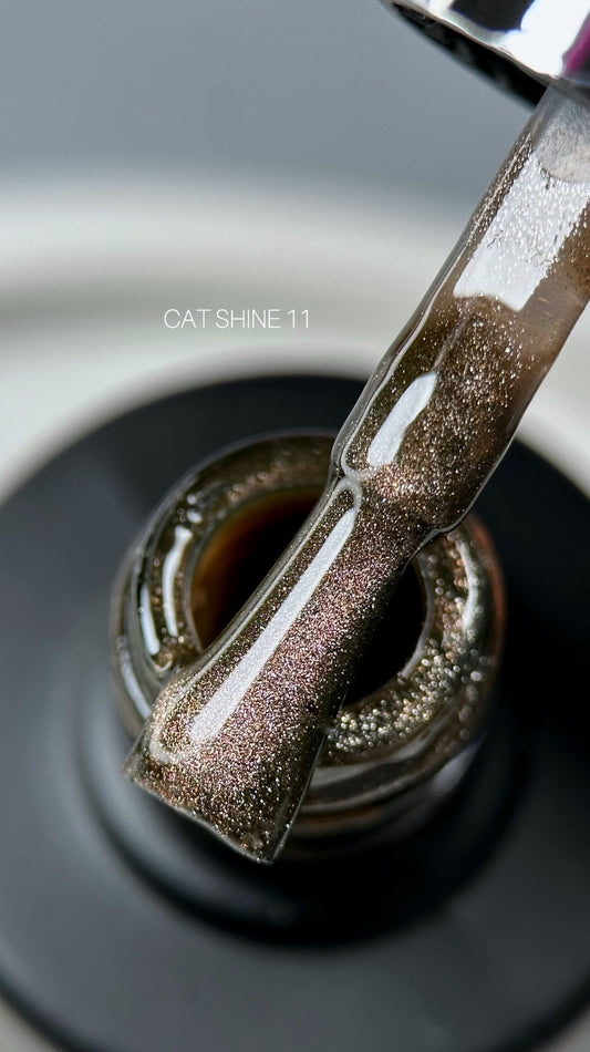 Saga Cat Shine #11: Mystical Brown Cat Eye Gel