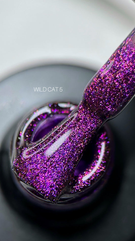 Saga Professional WILD CAT No.05 Magnetic Cat Eye Gel Polish, 9ml