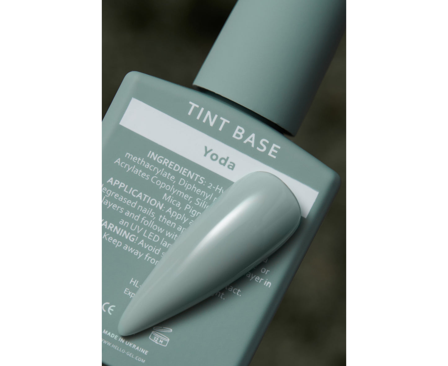 Base teintée HELLO, YODA – Base gel vert clair poussiéreux, 15 ml