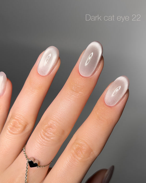 DARK Cat Eye Gel Polish 22, 10 ml