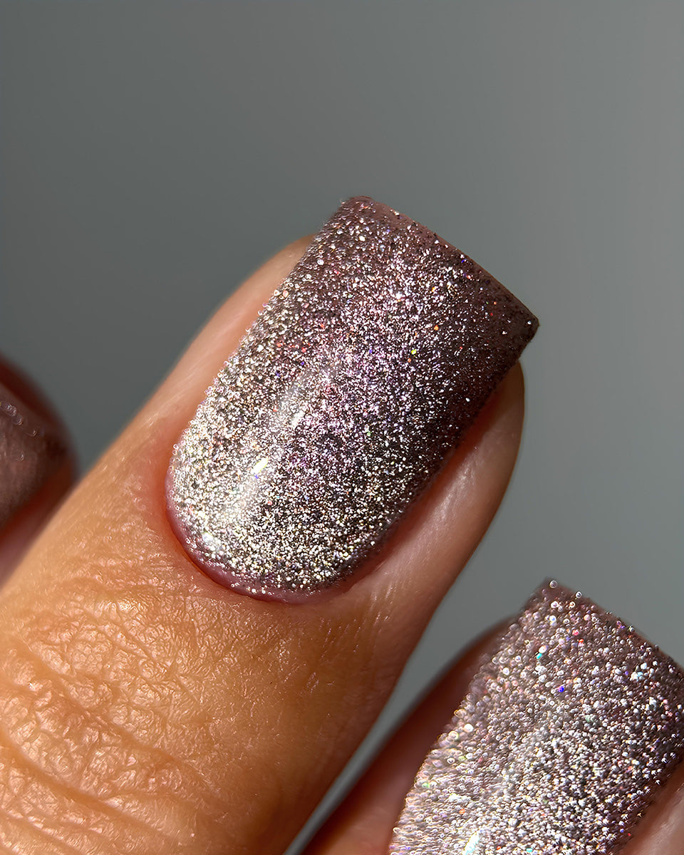 DARK Night Cat Gel Polish 04, 10 ml